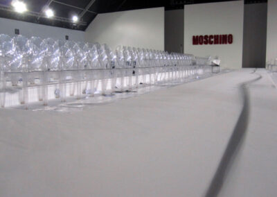 moschino allestimento logo rose 2011 3